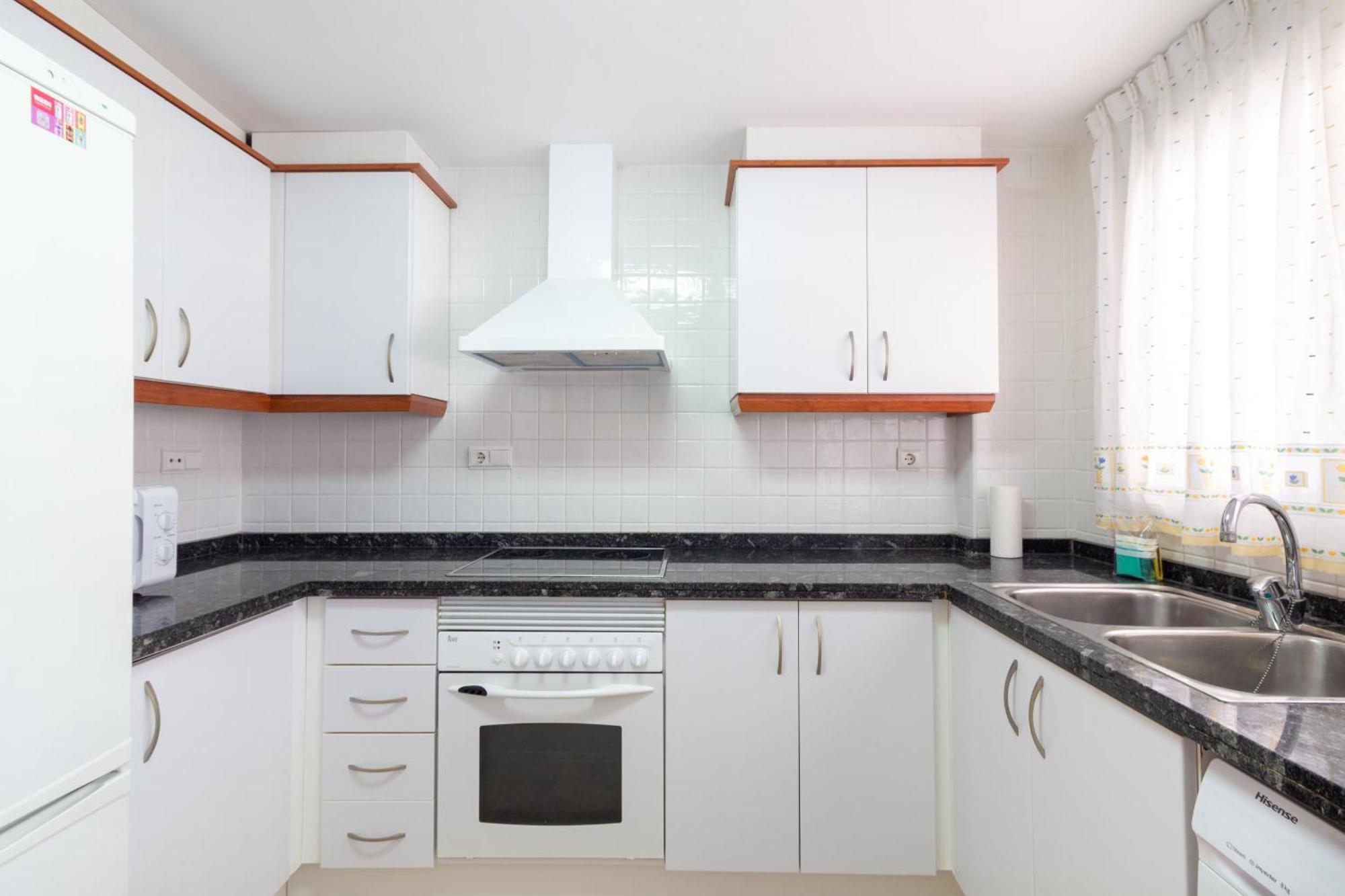 Global Properties, Adosado En Primera Linea De Playa Con Vistas Al Mar Holiday home *